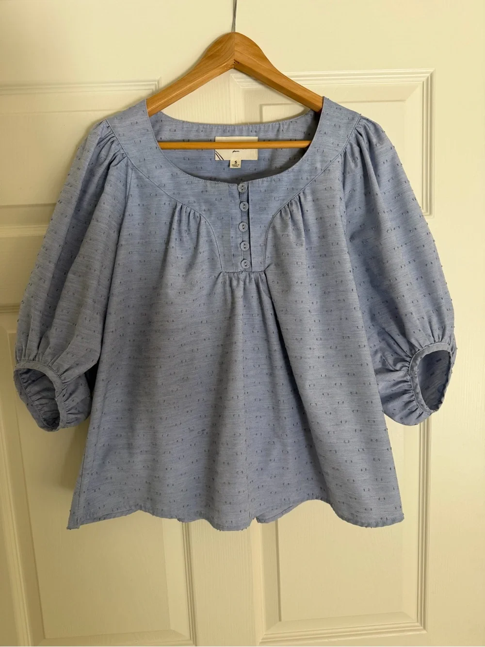 Tuckernuck Pomander Place Chambray Inara Blouse Size Small
